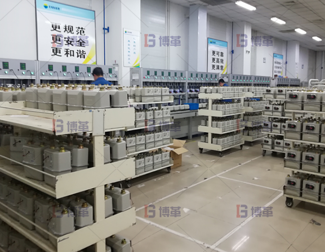集中測試目視化及規(guī)劃，利用治具進行測試自動化設(shè)計